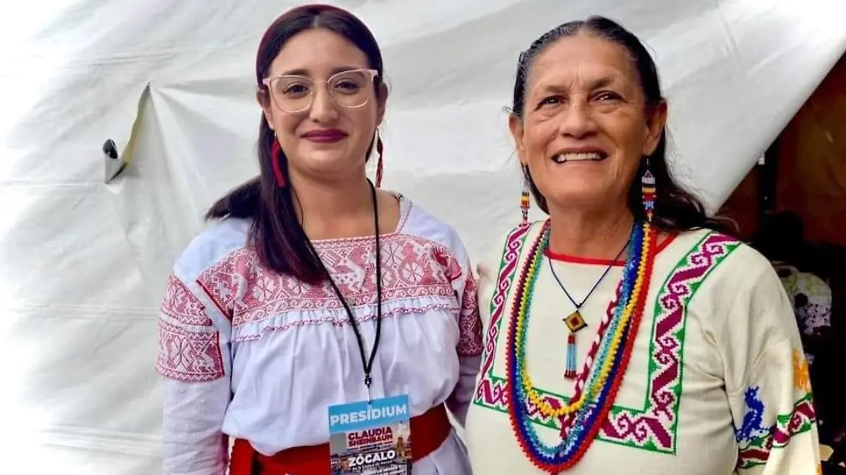 mujer tlaxcalteca que entregó bastón de mando a Claudia Sheinbaum (3)